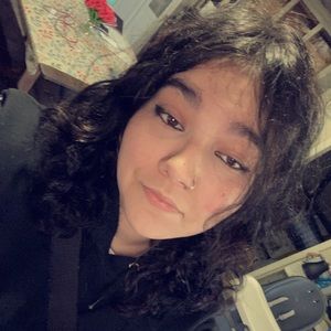 Meet your Posher, Heylee